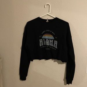 Cropped Rip Curl Hawaii crewneck. Very soft - never been worn - Size M - Black